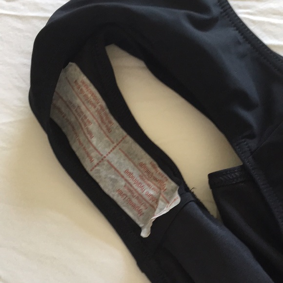 Victoria’s Secret high-cut bikini bottom - Picture 4 of 4